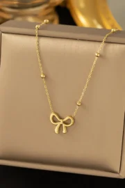 Elegant Bow Pendant Necklace